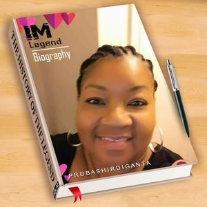 Meet your Posher, Alison